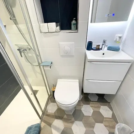 Homelivia Av Jean Medecin Apartment *